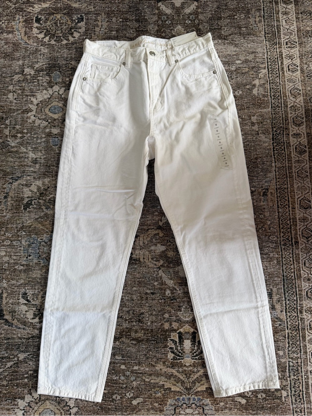 American Eagle white mom jeans